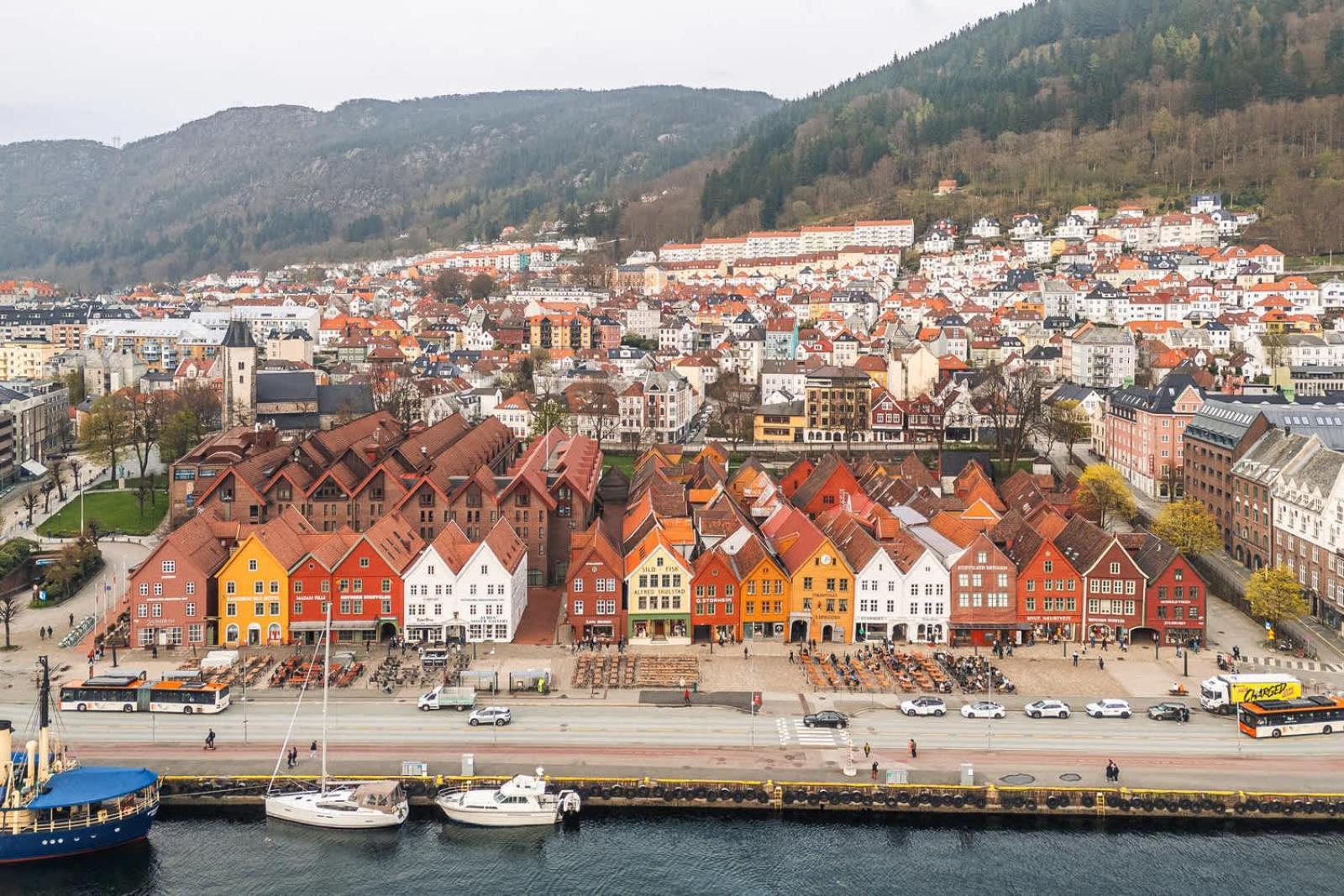 Dinbnb L 50m To Bryggen L Multiple Apts L Balcony L View L Fireplace *